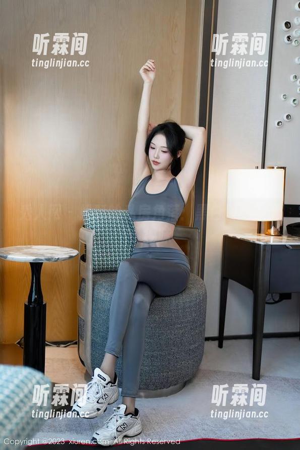 秀人网-奶酥 秀人网 - 奶酥的私房角落:黑白图包里的小趣味
