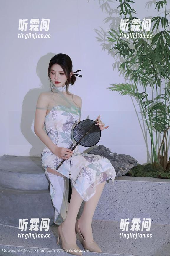 秀人网-妲己toxic 秀人网 - 妲己toxic的旅拍,没想到图包里还有这么多‘惊喜’等着我!