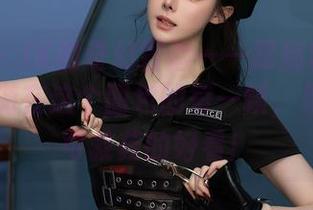 秀人网 – JK的奇幻冒险——跟随容容容Alice畅游在这个图包的每一帧，果然是无可救药的好看！