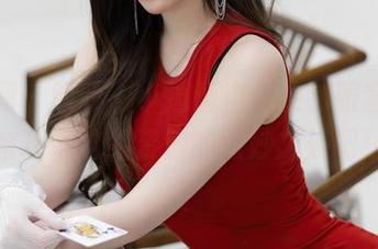 秀人网 – 哎呀，小逗逗自身的制服套图，来聊聊这组资源的微妙之处吧！