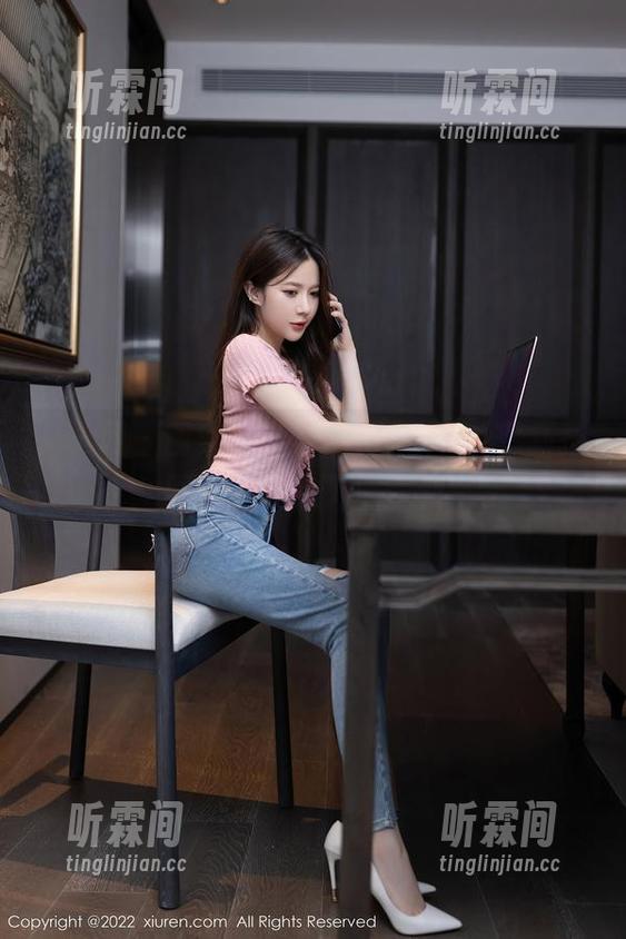 秀人网-美七mia 秀人网 - 图库里的美七mia女仆,最新拍照感觉就像打工一样!