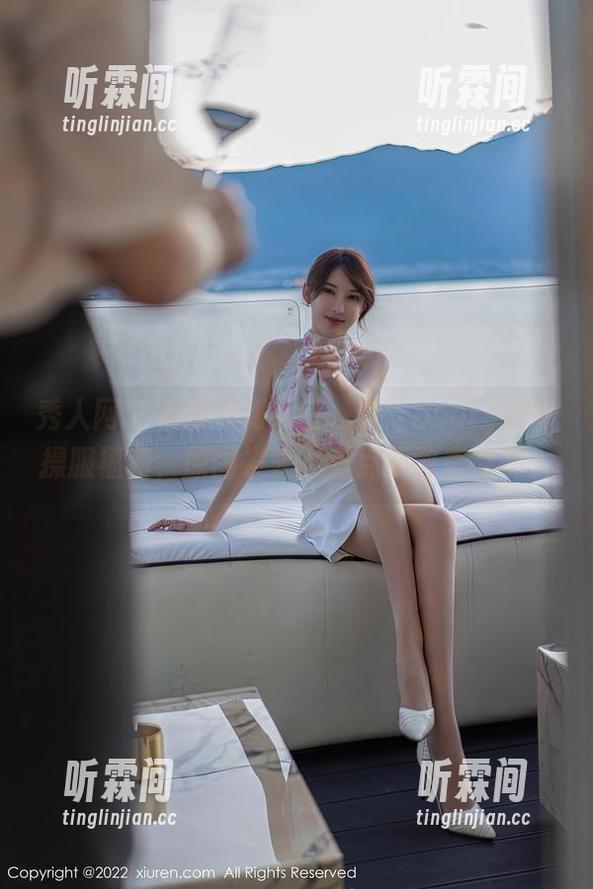 秀人网-芝芝booty 秀人网 - 身段好到不行,芝芝booty的体操服福利,原图发来,有点不敢直视呢。