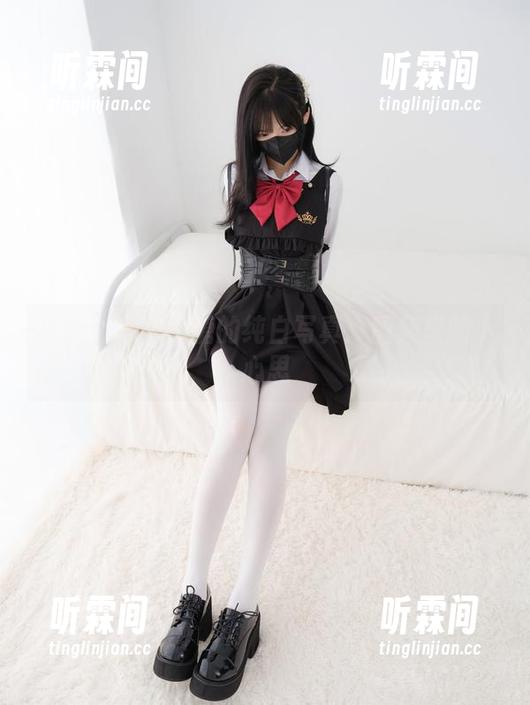 紧急企划-奶糖 紧急企划 - 奶糖的纯白写真:图集里的小心思