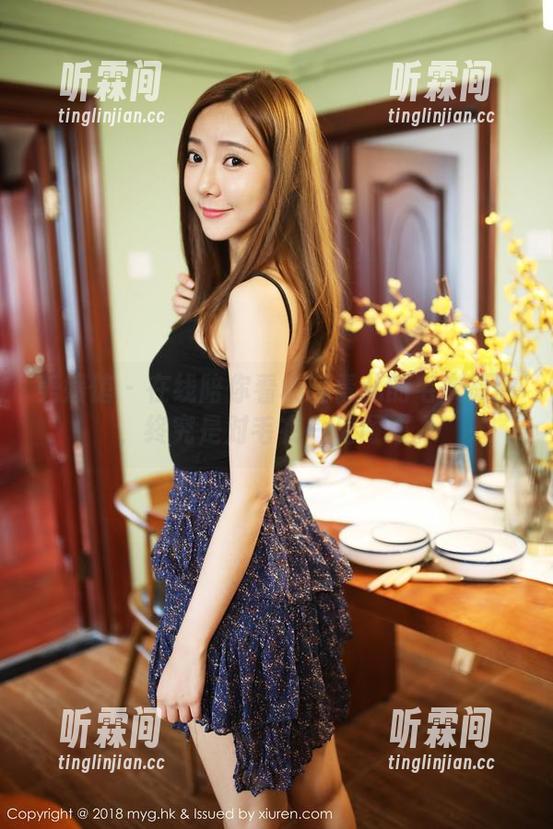 美媛馆-杨晓青儿 美媛馆 - 在线陪你看杨晓青儿的毛衣原图,终究是对毛衣一见倾心。