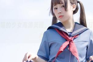 开启胡桃喵的少女高清美图，又一次被这种美打击到自信心了。