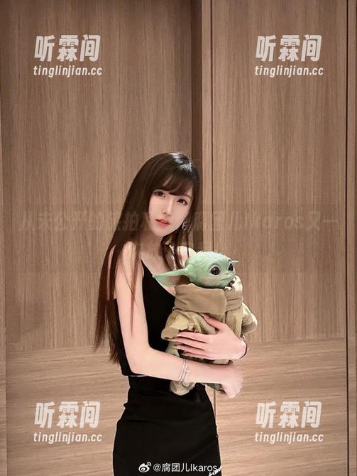 腐团儿Ikaros 从未公开的旅拍私藏,腐团儿Ikaros又一次放飞自我!