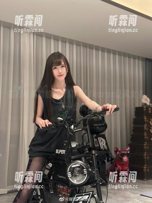 腐团儿Ikaros 福利与美的结合,腐团儿Ikaros让风女多了一份俏皮