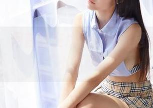 蜜桃社 – 月音瞳在线，短裙激起了我几分“小悸动”