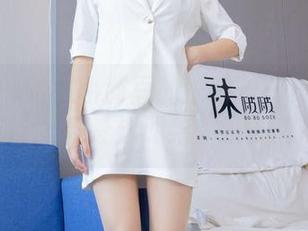 袜啵啵 – 透过小甜豆的眼睛——精选珠光白丝，别让透明给你过多想象