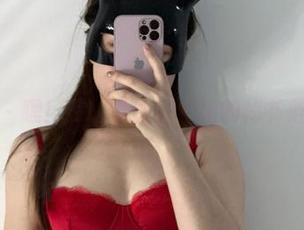 微密圈 – 嘿！在线看铁锤姐姐的秘书范儿变换