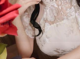陌陌咕咕咕的婚纱图片，为啥就让我想到了未来的赶脚啊？