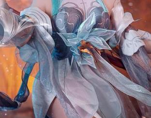 当露儿大魔王分享原图，禁闭者娜恰只好悄悄摸泪