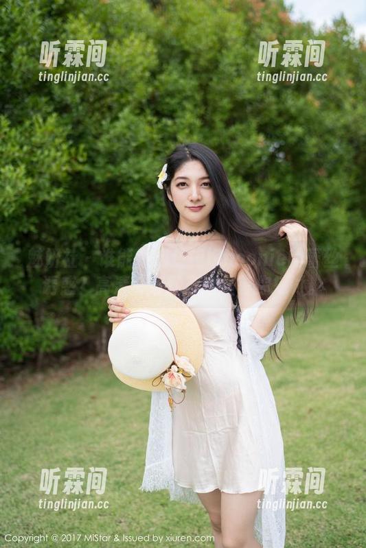 魅妍社 - 谁能抵挡住鲍妮boonie的蕾丝诱惑？高清合集就在这里等你探讨。