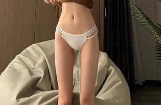 微密圈 – 免费的黎允熙“白丝”写真，真心推荐，懂的都懂。