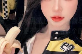 微密圈 – 当黎允熙遇上圣诞，最新写真里的“女王”要不要给老天爷许个愿？