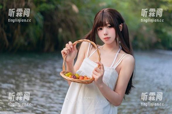 黏黏团子兔 值得一看的在线合集:黏黏团子兔与制服的奇妙关系